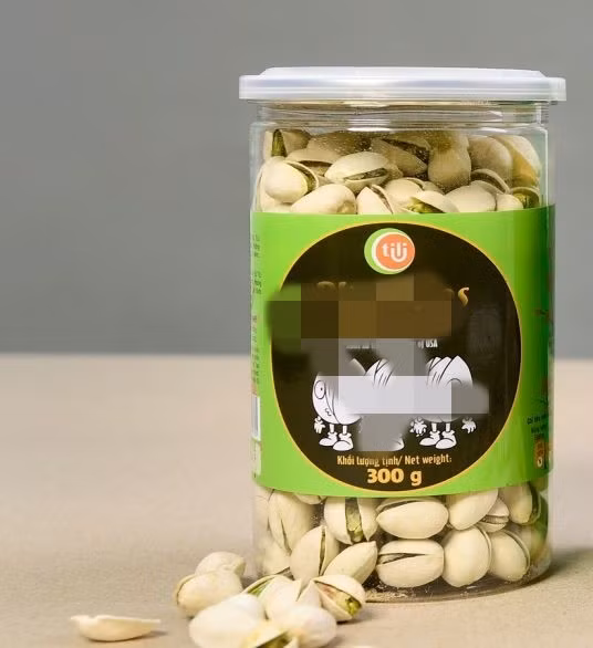 Giá hạt dẻ cười tại Việt Nam thay đổi khá nhiều tùy theo xuất xứ, hình thức đóng gói. Ảnh: AnnamShop