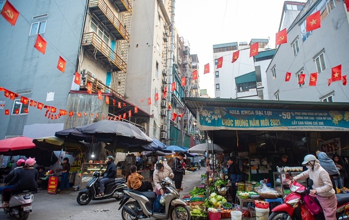 Mục tiêu của kế hoạch là giải tỏa triệt để các chợ cóc hiện có, không để phát sinh mới, góp phần xây dựng Thủ đô sáng, xanh, sạch, đẹp, an toàn, thân thiện. Ảnh: Vietnamnet