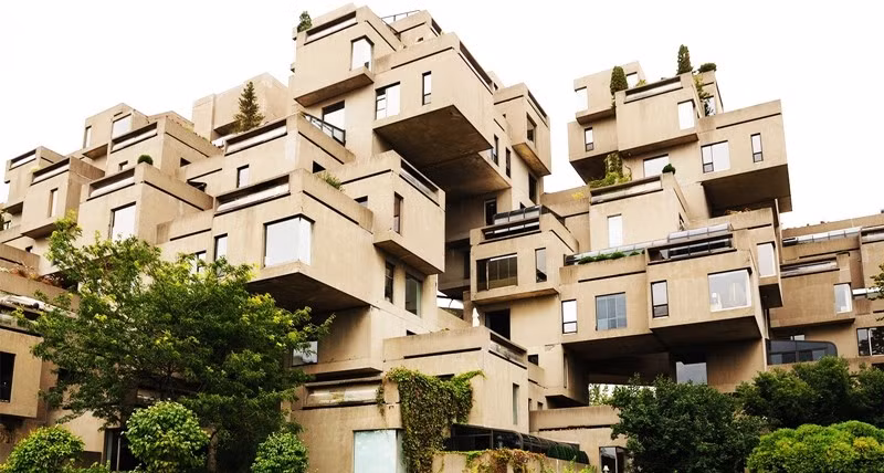 Khu dân cư Habitat 67 được cấu thành từ 354 khối lập phương lắp ghép sẵn, có kích thước và hình dạng đồng nhất. Ảnh: Safdie Architects