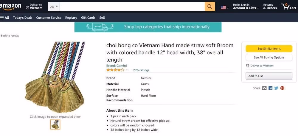 Đáng chú ý, nhiều người ngạc nhiên khi phát hiện chổi chít Việt Nam được giao bán trên Amazon Nhật Bản với giá lên đến hơn 12.000 yên Nhật (tương đương hơn 2,5 triệu đồng). Ảnh chụp màn hình