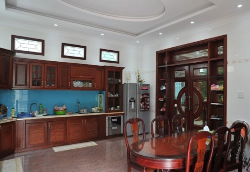 View - Khám phá biệt thự bề thế 100 tỷ của ca sĩ Trang Nhung | Báo Tri thức và Cuộc sống - TIN TỨC PHỔ BIẾN KIẾN THỨC 24H