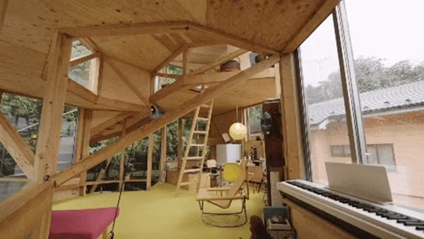 Quá trình xây dựng căn nhà kéo dài gần 2 năm với tổng chi phí mua đất và thiết kế khoảng 2,5 triệu NDT (tương đương hơn 8 tỷ đồng). Ảnh Toutiao