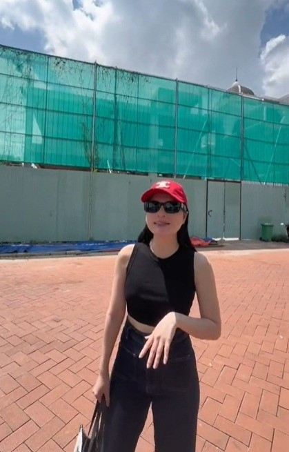 Tuy nhiên, kế hoạch xây dựng bị đình trệ do ảnh hưởng của dịch bệnh. Cuối năm 2021, Đoàn Di Băng khiến dư luận bất ngờ khi thông báo sẽ thay đổi toàn bộ thiết kế theo đề xuất mới từ phía Thái Công. Ảnh: FBNV