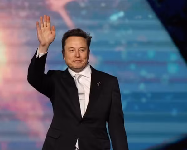 Nếu tiết kiệm 1.000.000 USD mỗi ngày (tương đương khoảng 26 tỷ đồng, theo tỷ giá hiện tại) từ năm 1 Công nguyên thì đến nay số tiền tiết kiệm được vẫn ít hơn khối tài sản Elon Musk đang nắm giữ. Ảnh: The Guardian