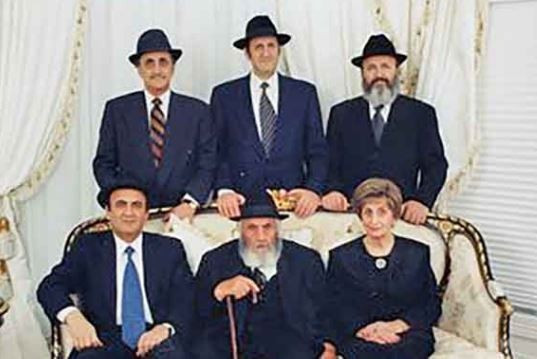 Gia tộc Ghermezian, chủ yếu là các anh em Ghermezian, là những tỷ phú người Canada gốc Iran nổi tiếng với việc phát triển và sở hữu Trung tâm mua sắm West Edmonton. Ảnh: Jew of the Week