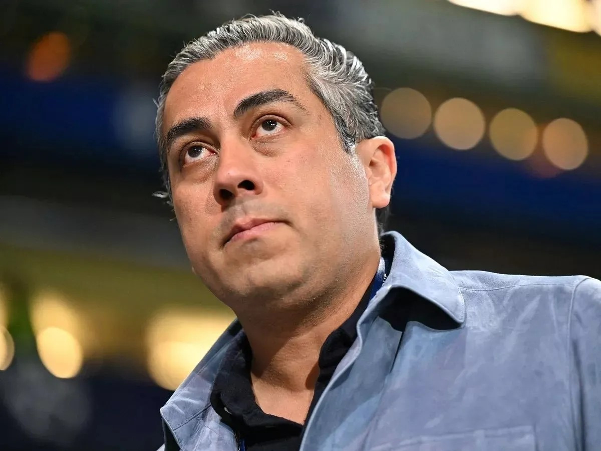 Behdad Eghbali là người đồng sáng lập Clearlake Capital, công ty nổi tiếng với việc mua các công ty phần mềm, công nghiệp và sản phẩm tiêu dùng. Behdad Eghbali sở hữu khối tài sản ròng khoảng 9 tỷ USD. Ảnh: Fineducke