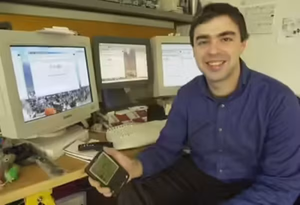 Ngay từ nhỏ, Larry Page đã sống trong môi trường ngập tràn máy móc, sách hướng dẫn và các tạp chí công nghệ. Ảnh: The Times of India