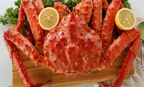 Ngoài món ăn truyền thống, giới nhà giàu Việt sẵn sàng chi tiền để mua các món sơn hào hải vị đắt đỏ bậc nhất thế giới làm phong phú thêm bàn tiệc của gia đình. Ảnh: Daohaisan