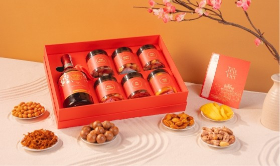 Quà Tết của giới nhà giàu Việt ngày càng mang tính cá nhân hóa và có giá trị cao, vượt xa những giỏ quà truyền thống quen thuộc. Ảnh: Quatetgiaviet