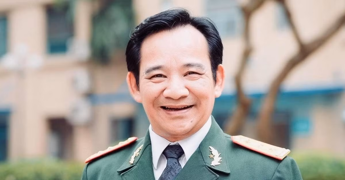 NSƯT Quang Tèo (tên đầy đủ là Nguyễn Tiến Quang, sinh năm 1962 tại Hà Nội), từng nhiều năm công tác tại Nhà hát Kịch nói Quân đội và mang quân hàm Thượng tá trước khi nghỉ hưu. Ảnh: Vietnamnet