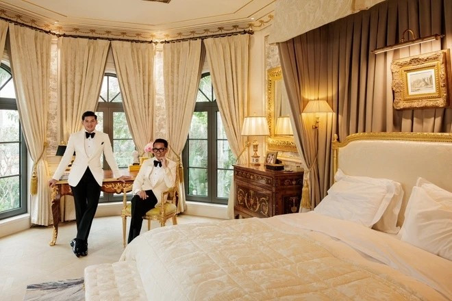 Thái Công cho biết, đây là không gian sống do chính ông kiến tạo cho bản thân sau nhiều năm làm nghề. Ảnh: FBNV