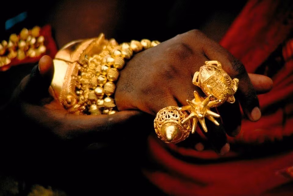 Ghana sở hữu tài nguyên khoáng sản dồi dào cùng trữ lượng vàng khổng lồ, đứng thứ 2 châu Phi và trữ lượng kim cương đứng thứ 4 thế giới. Ảnh: Gold Buyers Africa