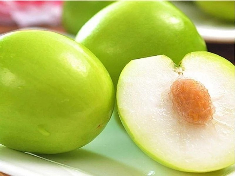 Nhờ vậy, táo gió Phan Rang được nhiều người yêu thích, đặc biệt là trong dịp Tết khi nhu cầu giải nhiệt, thanh mát lên cao. Ảnh: Viefarm