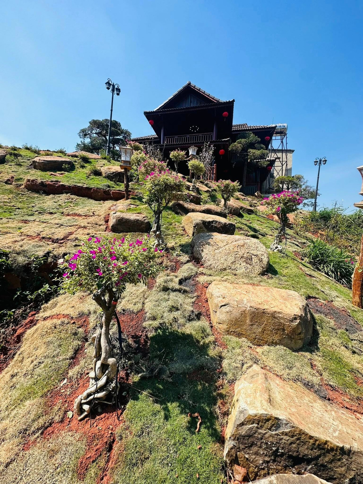 Cơ ngơi này được xem là tâm huyết lớn của nam nghệ sĩ sau nhiều năm làm nghề và tích lũy. Ảnh: FB Hoàng Minh Bùi