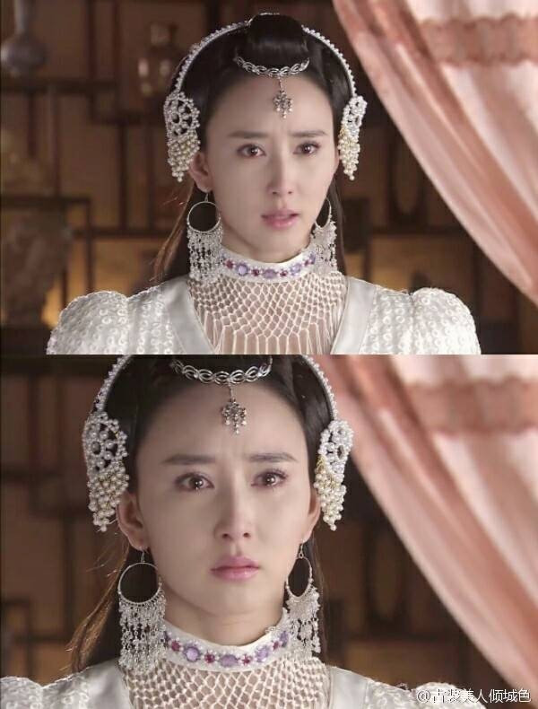 Hồ Tịnh từng được mệnh danh là "Đệ nhất mỹ nhân cổ trang" nhờ vẻ đẹp đằm thắm, thùy mị. Năm 2009, Hồ Tịnh kết hôn với đại gia giàu có bậc nhất Malaysia Chu Triệu Trường và rút khỏi giới giải trí để vun vén tổ ấm. Ảnh: Weibo