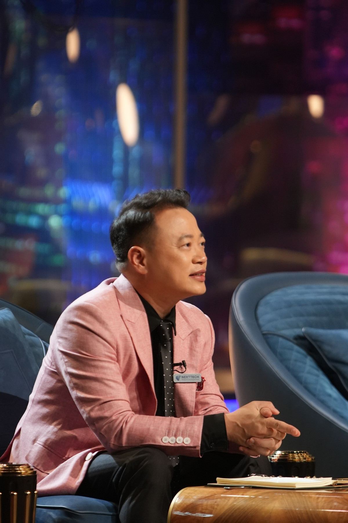 shark-binh1.jpg