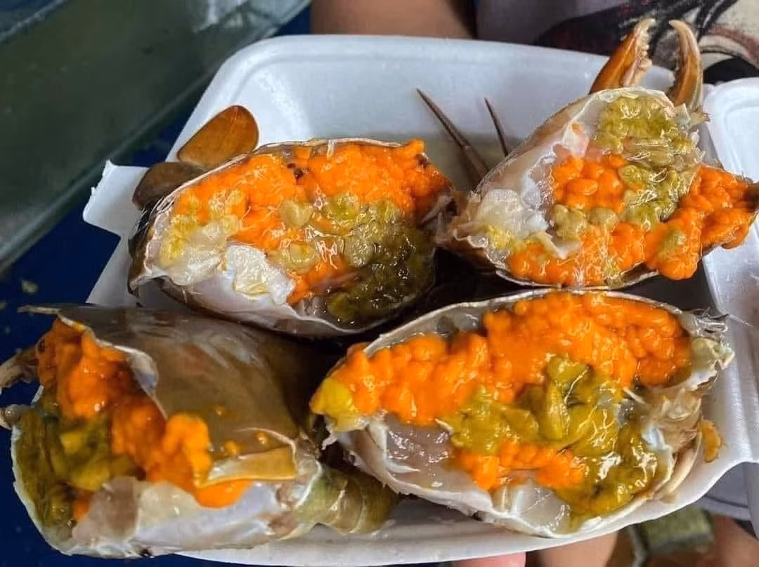 Trong khi đó, giá cua gạch Cà Mau loại 2 dao động từ 350.000-500.000 đồng/kg. Ảnh: Facebook