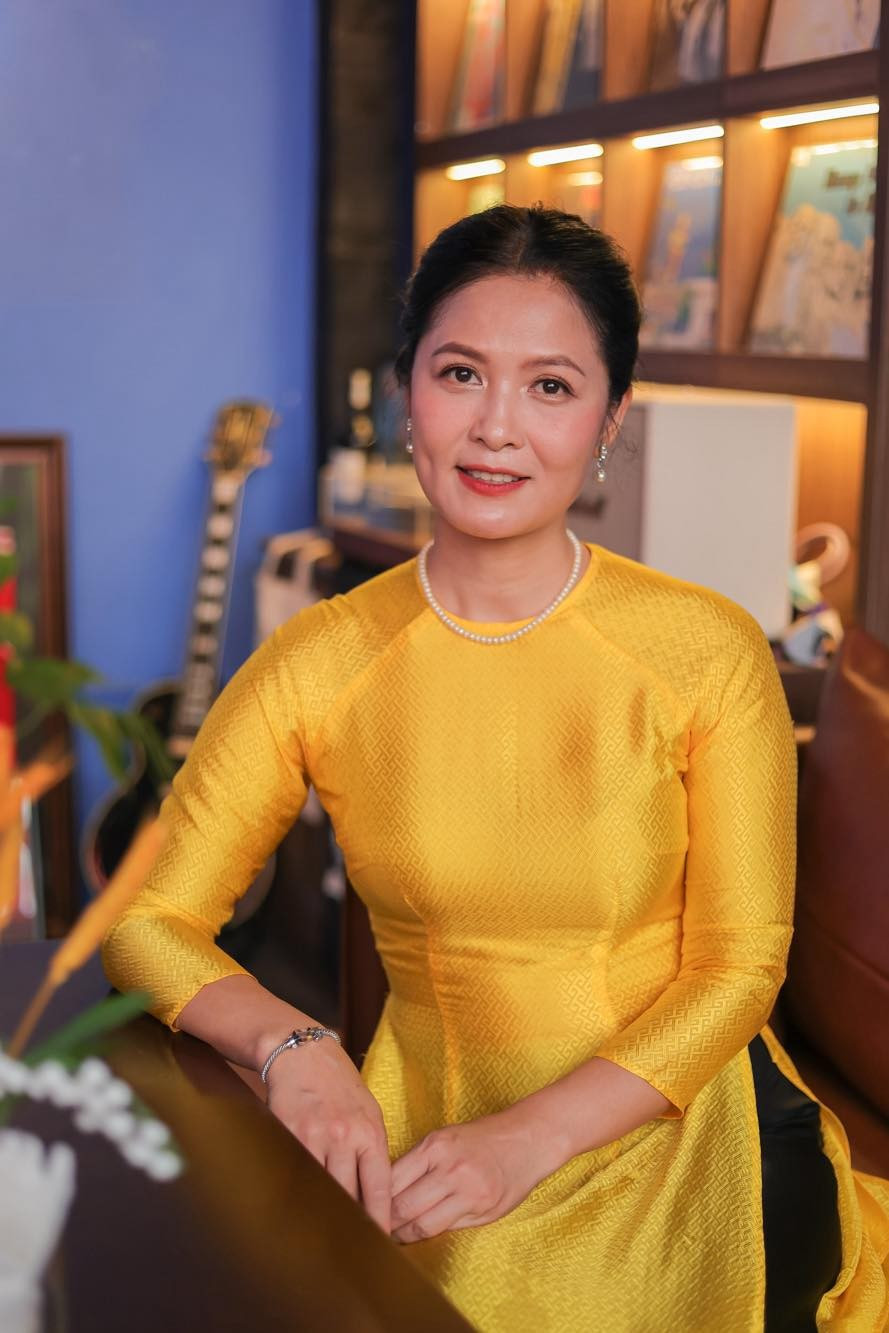 Bên cạnh nghệ thuật, Đinh Thúy Hà còn đam mê kinh doanh, đặc biệt đầu tư bất động sản. Nhờ vậy, ở tuổi 47, nữ diễn viên sở hữu trong tay khối tài sản đáng kể, với nhiều bất động sản trải dài từ Bắc vào Trung. Ảnh: FB Đinh Thị Thúy Hà