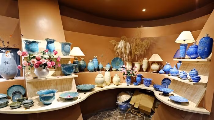 Tầng 3 là những trải nghiệm về các tác phẩm gốm đương đại, hiện đại. Ảnh: Vinanet