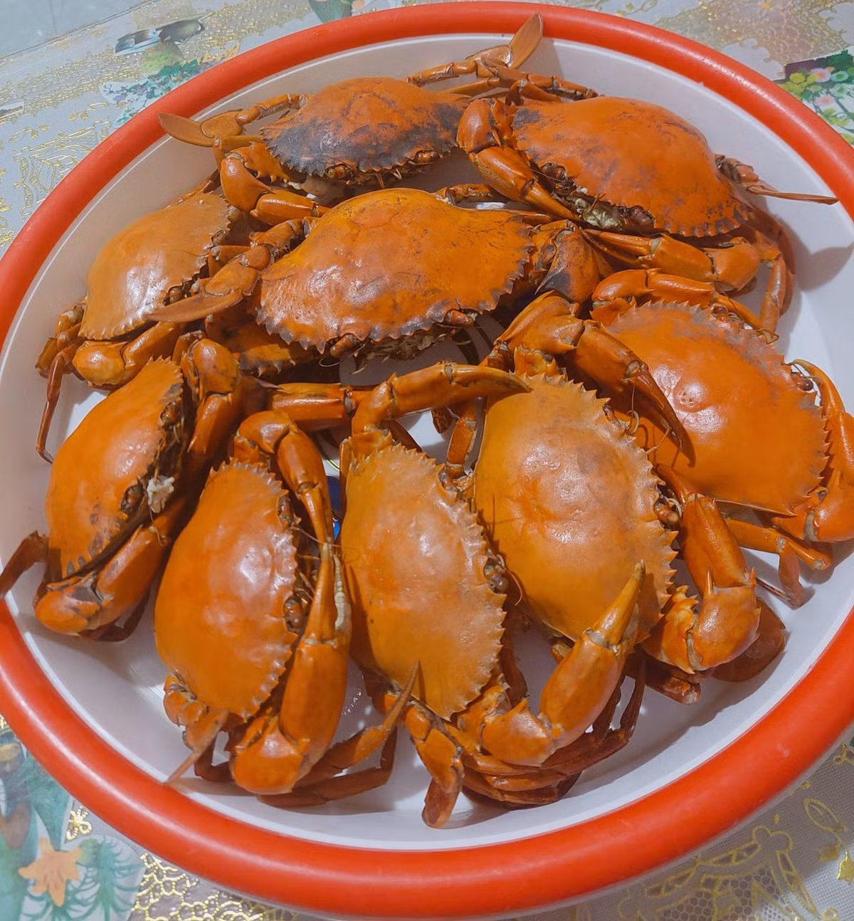 Nguyên nhân chính là do Trung Quốc, thị trường nhập khẩu thủy sản lớn nhất của Việt Nam tăng nhập khẩu đột biến, giữa lúc nguồn cung trong nước hạn chế sau vụ thu hoạch cuối tháng 5. Ảnh: Facebook