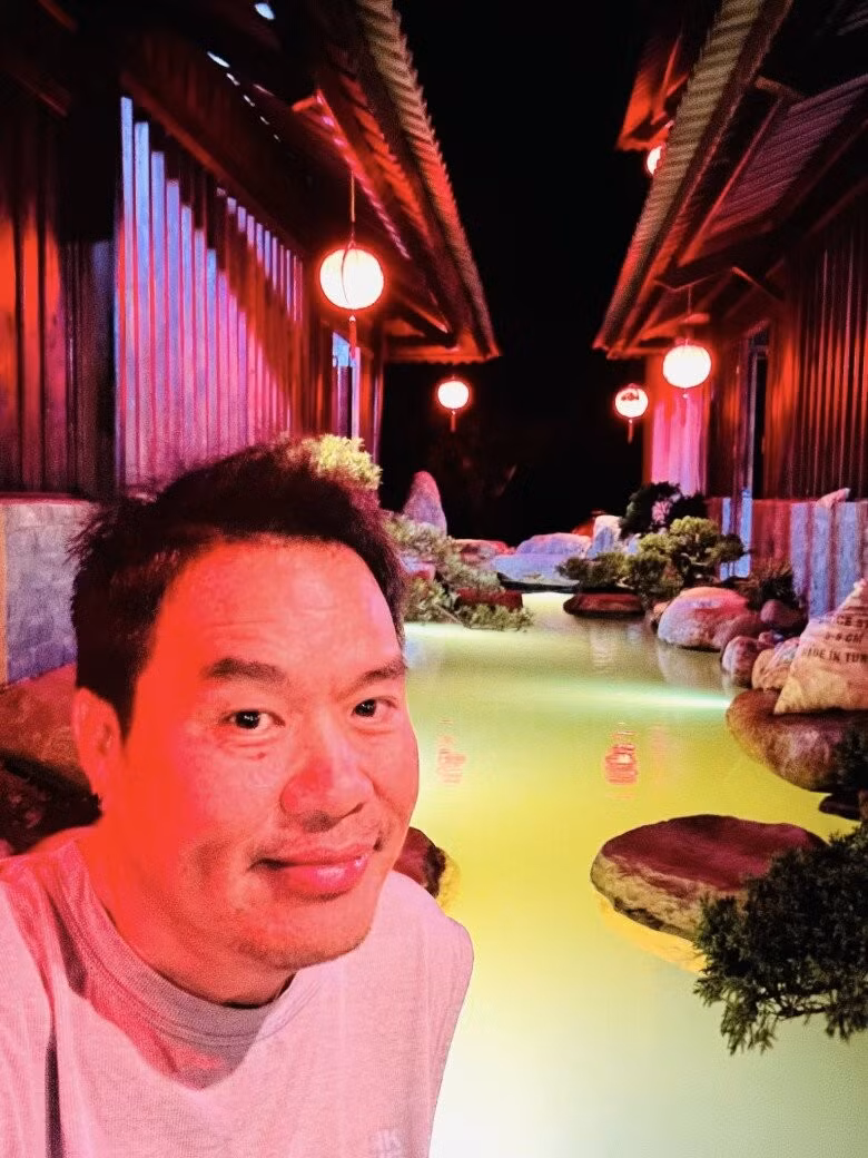 Thay vì chọn ồn ào nơi phố thị, Hoàng Mập đầu tư xây dựng khu nhà vườn rộng lớn tại Di Linh, Lâm Đồng. Ảnh: FBNV