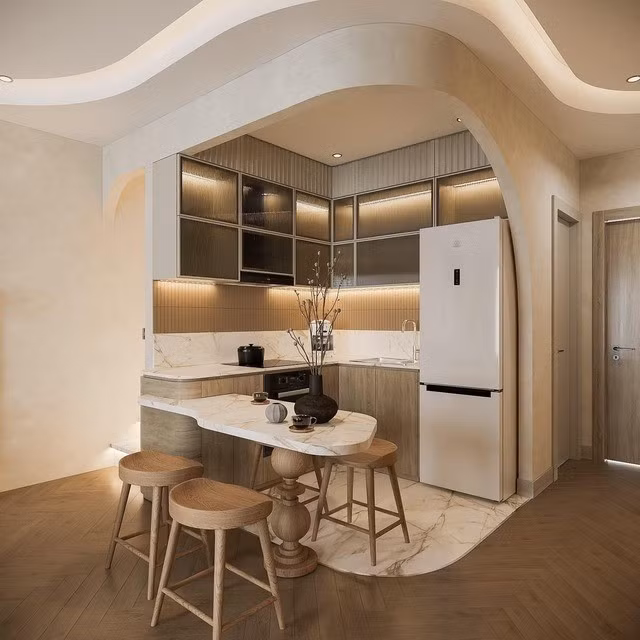 Căn hộ rộng 125m2, khu vực bếp nhỏ gọn, tiện nghi, được thiết kế đúng sở thích của mẹ nữ diễn viên. Ảnh: FBNV