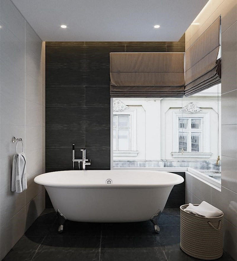 Phòng tắm lớn với chiếc bồn đặt ở trung tâm. Ảnh: FBNV