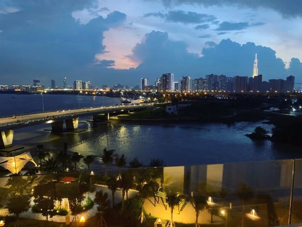 Căn hộ có view nhìn bao quát toàn khu vực trung tâm TP HCM. Ảnh: FBNV