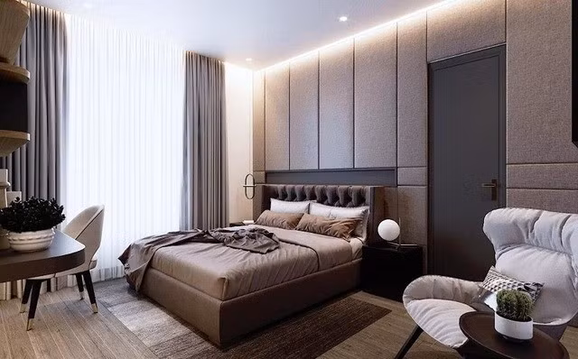 Phòng ngủ có màu xám trầm với phong cách bài trí đơn giản, không cầu kỳ. Ảnh: FBNV