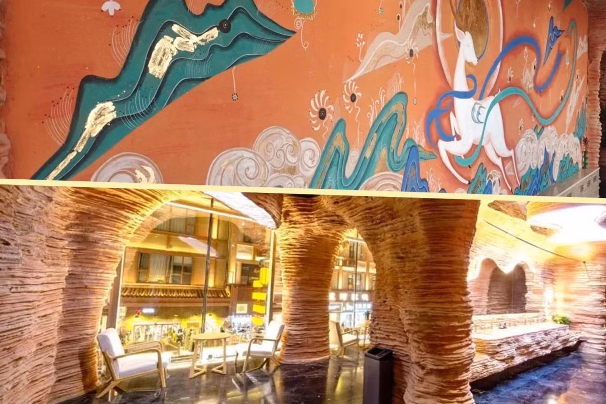 Một nhà vệ sinh công cộng vừa được nâng cấp tại điểm du lịch nổi tiếng Đôn Hoàng (tỉnh Cam Túc, Trung Quốc) bất ngờ trở thành hiện tượng mạng. Ảnh: SCMP