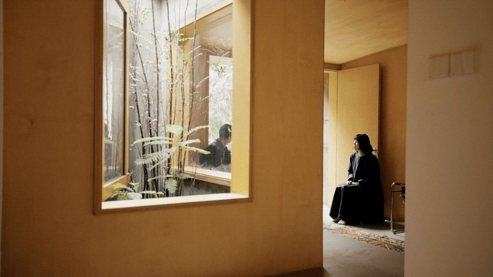 Bố cục mở giúp nhà nhỏ không bí bách. Ảnh: Weibo