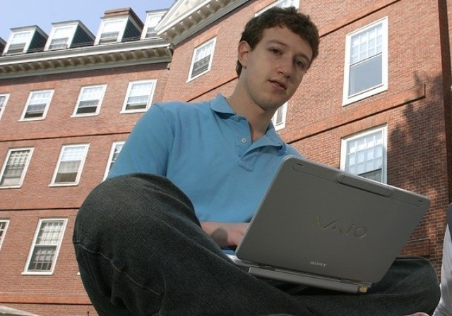 Zuckerberg theo học Phillips Exeter Academy trước khi vào Harvard, hai môi trường giáo dục thuộc nhóm tinh hoa. Ảnh: Getty