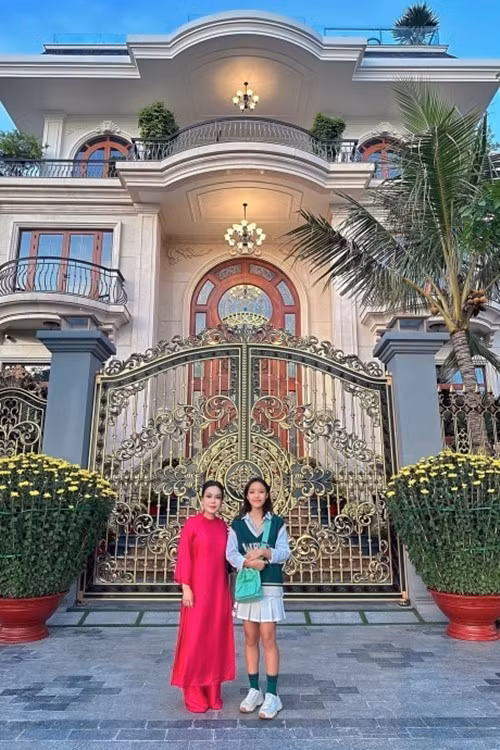 Sau khi hoàn thiện nội thất, căn nhà được ước tính giá trị khoảng 300 tỷ đồng. Ảnh: FBNV