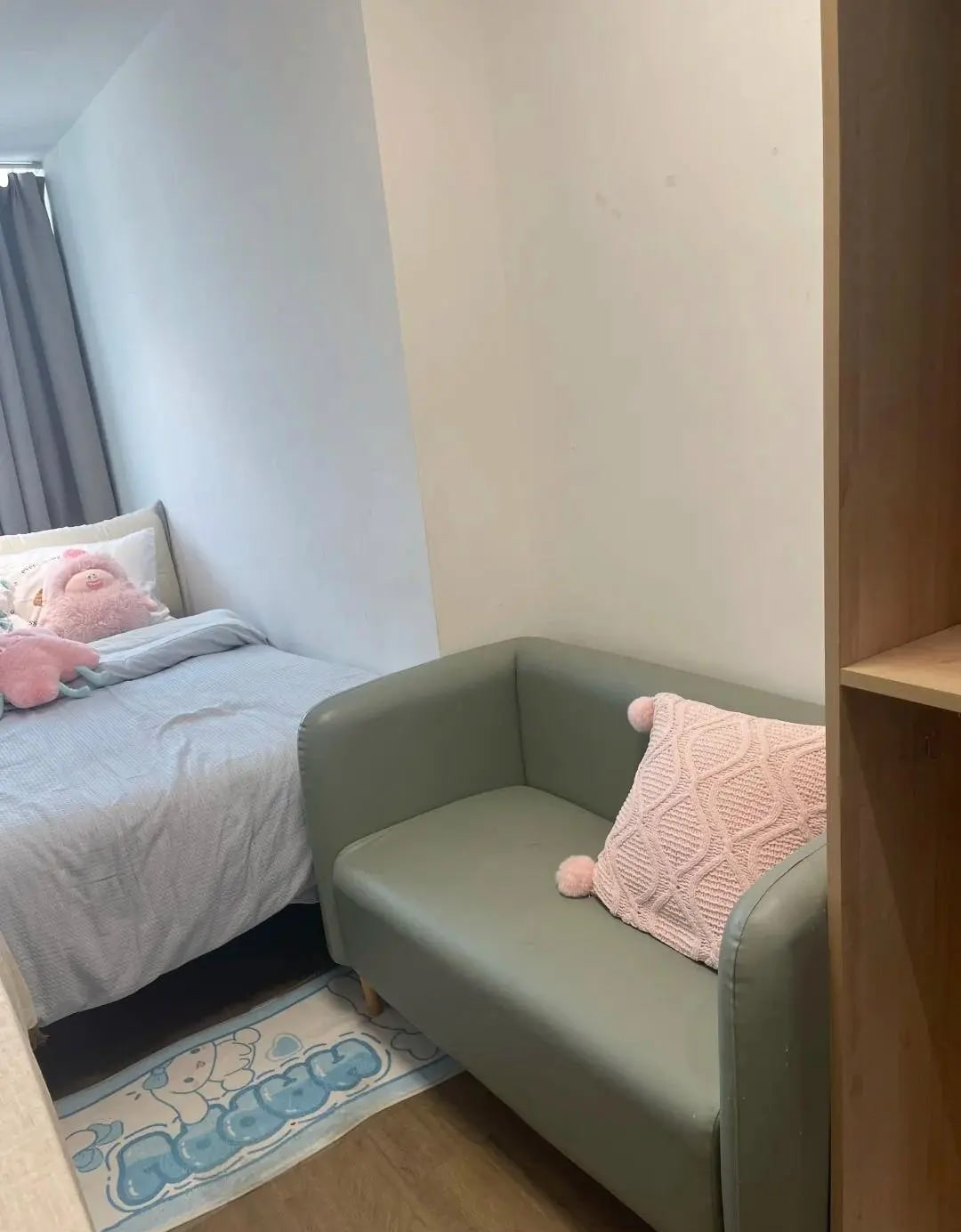 Ánh nắng chiếu vào qua cửa sổ mang lại cảm giác ấm áp, dễ chịu. Ảnh: post.smzdm