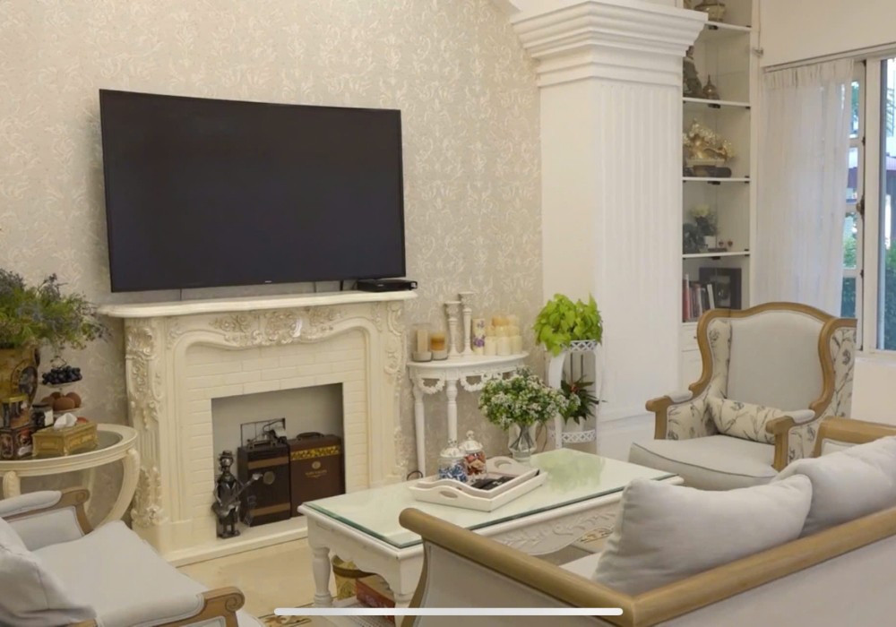 Nhà gồm 4 phòng ngủ với 4 phong cách khác nhau. Ảnh: FBNV