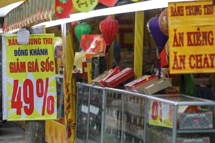 Dù giảm giá nhưng sức mua nhìn chung vẫn khá èo uột. Ảnh: Tiền phong