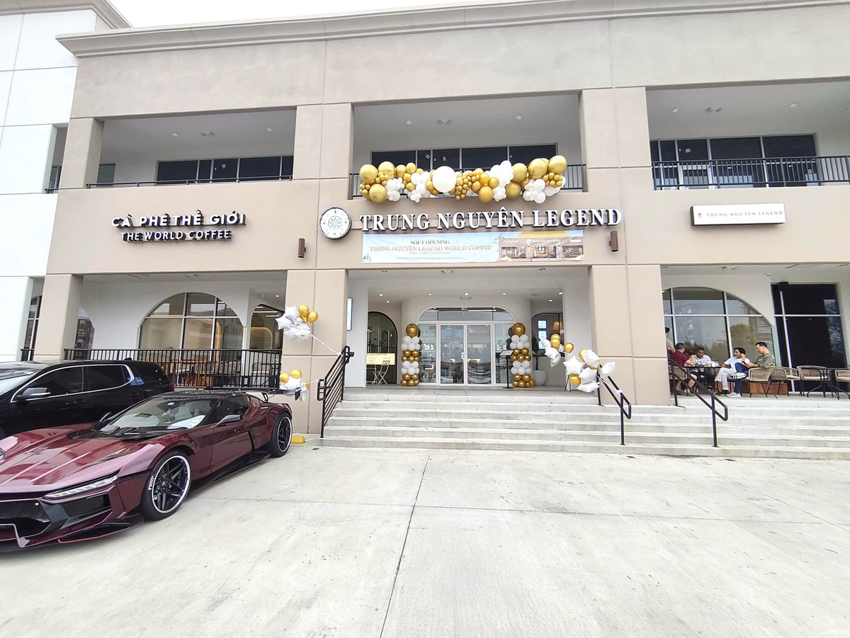 Mới đây, Trung Nguyên cho biết doanh nghiệp vừa khai trương cửa hàng Trung Nguyên Legend tại Bellaire Boulevard, thành phố Houston, Mỹ. Ảnh: FB Trung Nguyên Legend