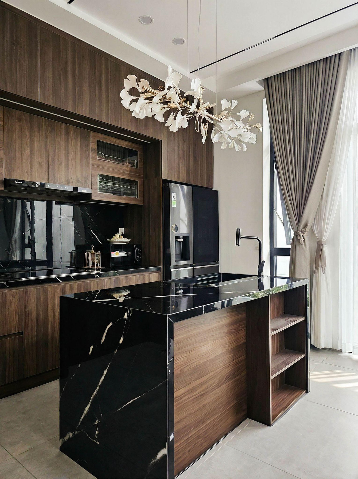 Nội thất phòng bếp hiện đại và sang trọng. Ảnh: Master Gont