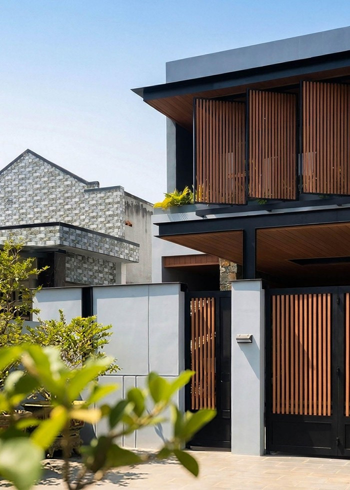 Trên khu đất rộng 400m2 ít bị che chắn bởi công trình lân cận, kiến trúc sư khai thác tối đa ánh sáng tự nhiên, gió trời và cảnh quan xanh. Ảnh: Master Gont