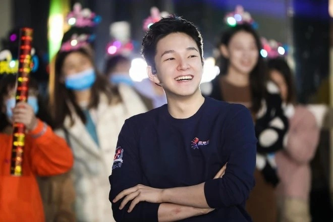 Sau này, Eric Tse tiếp tục theo học chương trình Thạc sĩ Quản trị và Lãnh đạo Toàn cầu theo học bổng Schwarzman Scholars tại Đại học Thanh Hoa, chương trình danh giá dành cho các nhà lãnh đạo trẻ tương lai. Ảnh: Getty