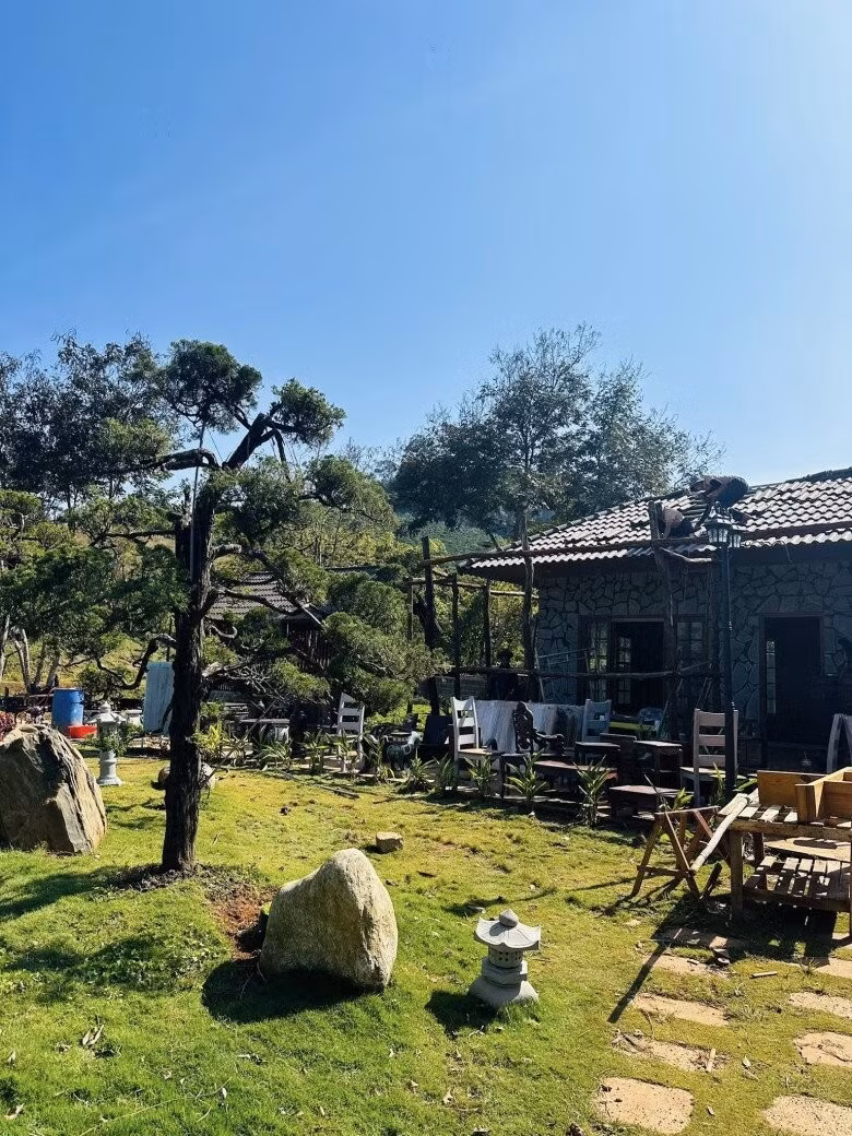 Không gian sống đẹp như tranh vẽ. Ảnh: FBNV