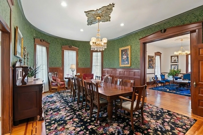 View - Bên trong biệt thự gần 8.000m2 của Hoa hậu Ngô Mỹ Uyên | Báo Tri thức và Cuộc sống - TIN TỨC PHỔ BIẾN KIẾN THỨC 24H