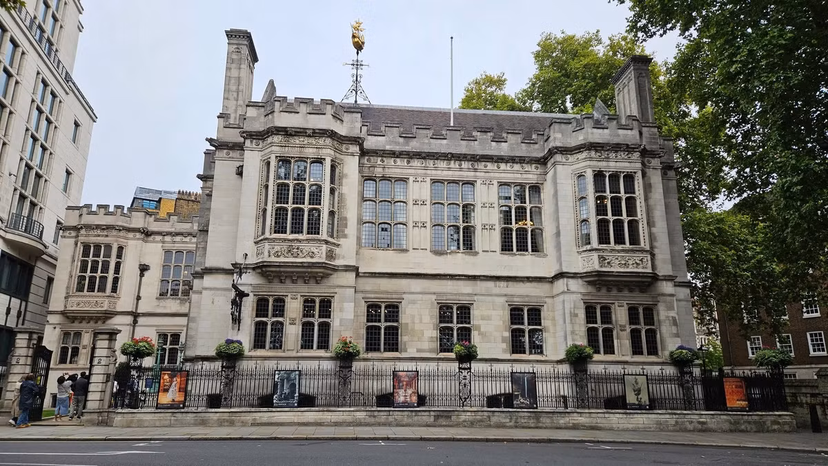 Two Temple Place là một trong những dinh thự cổ bậc nhất London, từng thuộc về người giàu nhất thế giới vào thế kỷ 19. Ảnh: Two Temple Place