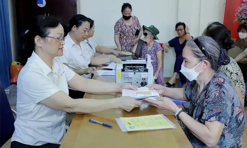 Chính phủ đã có quy định về mức lương hưu hàng tháng đối với từng trường hợp, thực hiện từ ngày 1/7/2025. Ảnh minh họa.