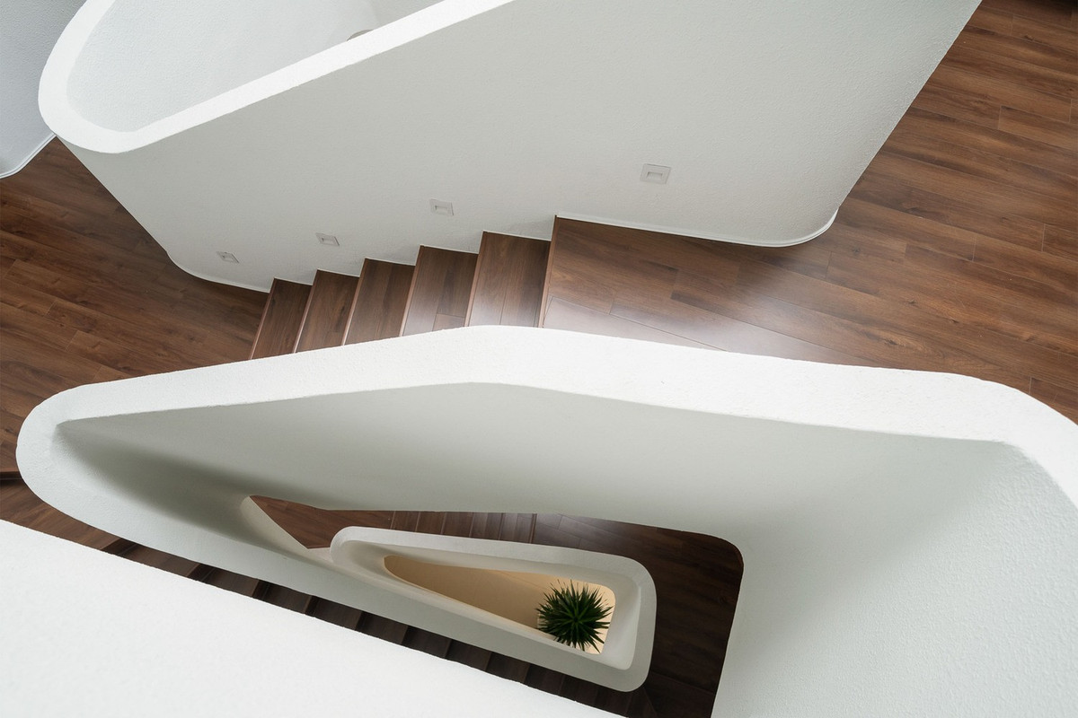 Mỗi khu vực chức năng đều được tính toán để đảm bảo điều kiện vi khí hậu phù hợp, góp phần nâng cao chất lượng sống trong bối cảnh khu dân cư mật độ cao. Ảnh: Quang Trần