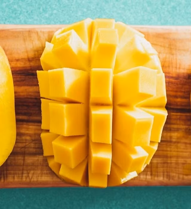 Xoài Kensington mùi thơm đặc trưng, ít xơ, mềm, ăn tới đâu tan trong miệng tới đó. Ảnh: Kensingtonpridemangoes