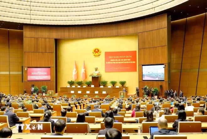 Hội nghị toàn quốc nghiên cứu, học tập, quán triệt và triển khai thực hiện Nghị quyết Đại hội XIV của Đảng tại điểm cầu chính Hội trường Diên Hồng, Nhà Quốc hội. (Ảnh: Phương Hoa/TTXVN)