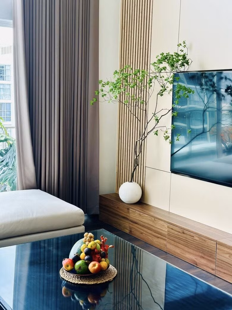 Ngôi nhà mang phong cách hiện đại, thiết kế tối giản mà ấm cúng. Ảnh: FBNV