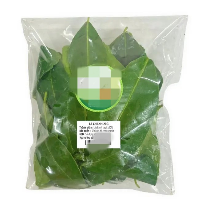 Lá chanh xuất sang thị trường châu Âu có 2 dạng, dạng gia vị được đóng gói chung với sản phẩm riềng, ớt hiểm và sả cây. Ảnh: Kingfoodmart