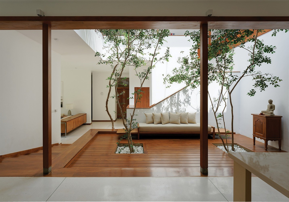 Do thường xuyên bận rộn với công việc nên gia chủ muốn không gian nhà ở yên tĩnh nhưng vẫn đáp ứng yếu tố hiện đại, tiện nghi và các nhu cầu giải trí khi cần. Ảnh: Dilanka Bandara